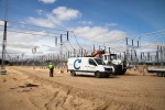 Energinet har hyret teknikentreprenøren Caverion til Apple-opgaven med at opbygge en højspændingsstation for Energinet, der blandt andet omfatter at trække alle signal- og styrekabler samt opstille og montere alle højspændings-komponenter, tavler og relæfelter.