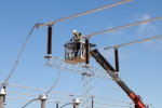 Energinet har hyret teknikentreprenøren Caverion til Apple-opgaven med at opbygge en højspændingsstation for Energinet, der blandt andet omfatter at trække alle signal- og styrekabler samt opstille og montere alle højspændings-komponenter, tavler og relæfelter.