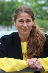 Hvorfor vælger man at støtte et velgørende formål ved at bestige Afrikas højeste bjerg? For udviklingschef og mor til to, Henriette Klekner, handler det om ikke at kunne lade være med at søge de fysiske grænser – og når man samtidig støtter Børneulykkesfondens arbejde med syge børn, går det op i en højere enhed. ’Climb for Charity’ hedder projektet, hvor alle bidrag ubeskåret går til Børneulykkesfondens projekt Legeheltene. Da muligheden bød sig for Henriette Klekner, slog hun straks til på trods af, at turen på alle måder er en omfangsrig affære.